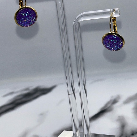 Sparkling Purple and Gold Earrings - Picture 2 of 3